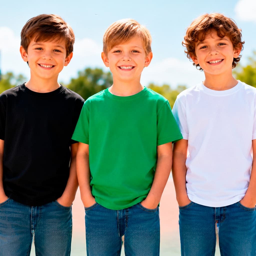 Camiseta Infantil Lisa Menino Menina Algodão Básica Unissex Manga Curta Masculina e Feminino