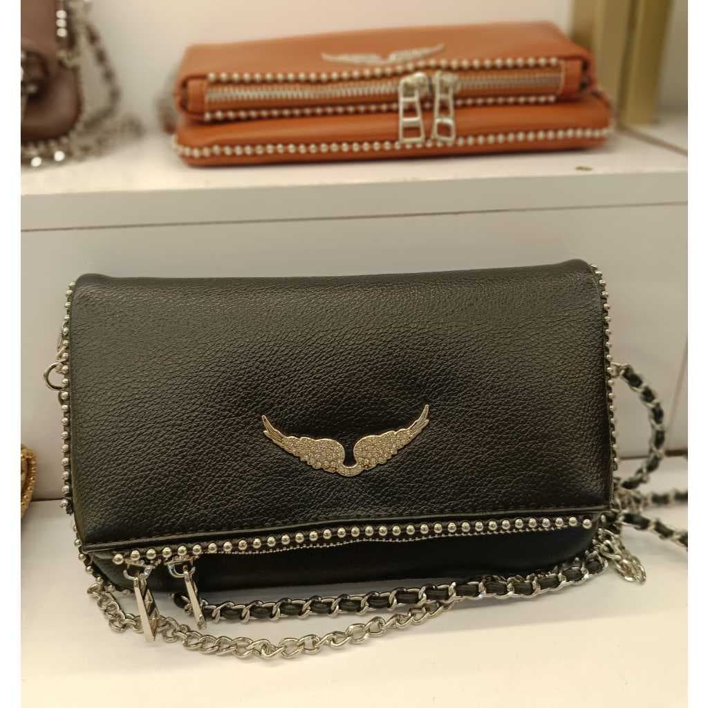 Bolsa Clutch Zadig &  Inspired - Rock Chic com Asas prateadas e Corrente prateado!