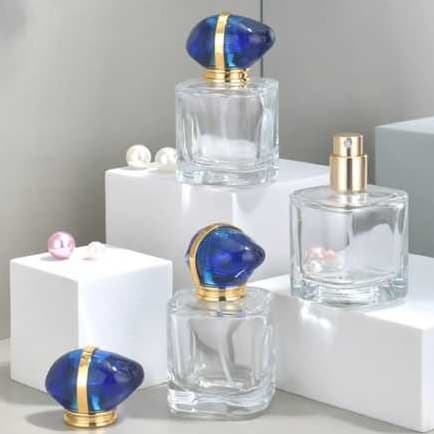 KIT FRASCO PERFUME 30ML QUADRADO COM VALVULA SPRAY, TAMPA AZUL LISTRA DOURADA + PORTA PERFUME 5ML