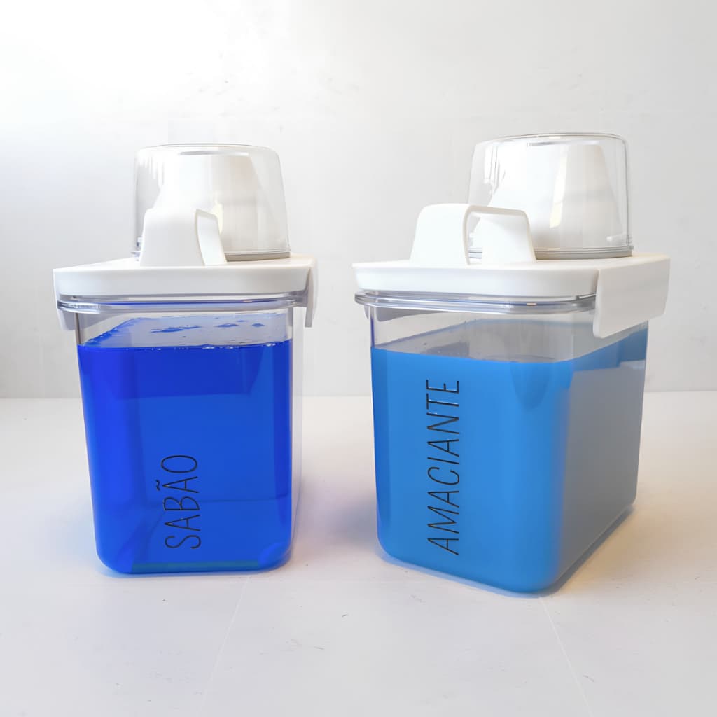 Kit 02 Dispenser Organizador de Lavanderia Personalizado Multiuso com Copo Dosador e Alça 1,1 litros