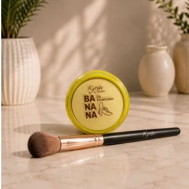 Pó Finalizador Banana Pocket 3g Kyráv Pó Facial Banana Compacto Maquiagem Acabamento Natural Pó para Selar Maquiagem