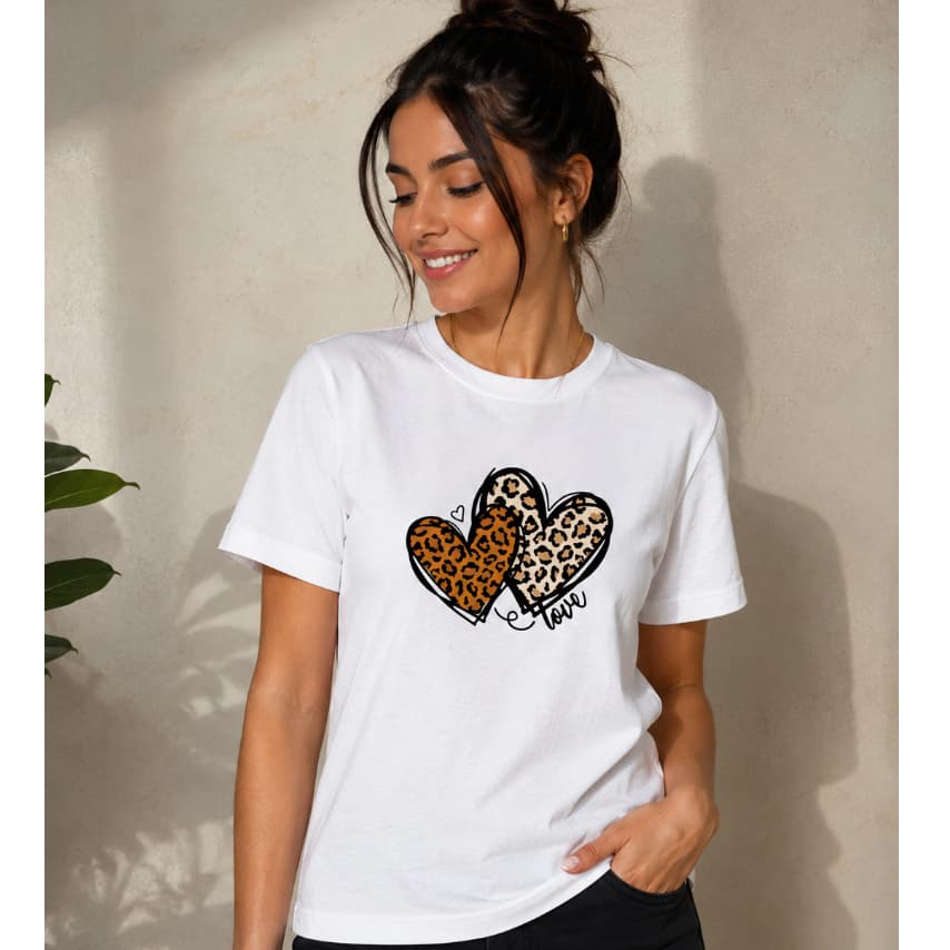 Camiseta T-Shirt Feminina Coração Onça Fofo Estampada
