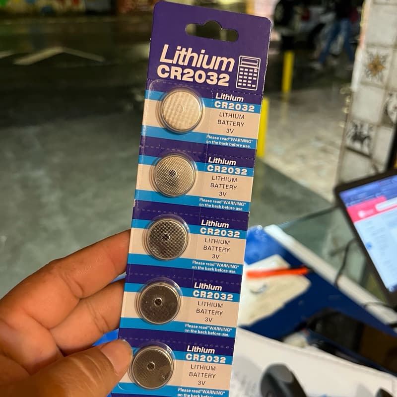 Bateria Lithium CR2032 3V - Alta Durabilidade e Confiabilidade em Cartela de 5 Unidades