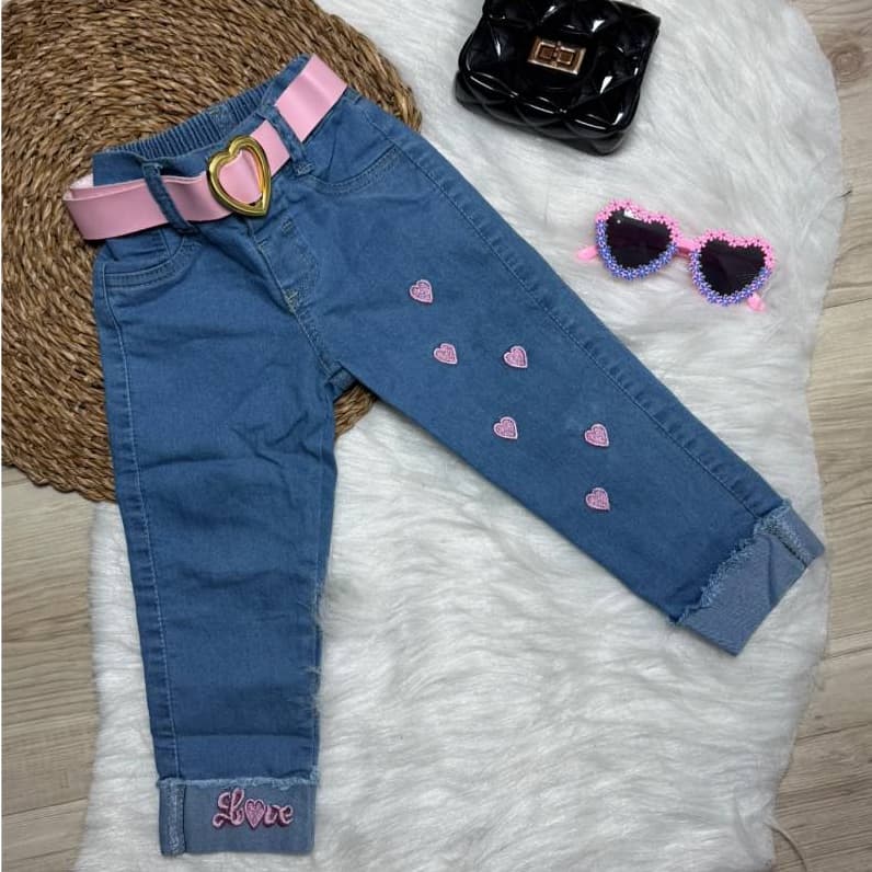 Calça Jeans com Lycra Meninas Bordado Coração 01 ao 06 anos