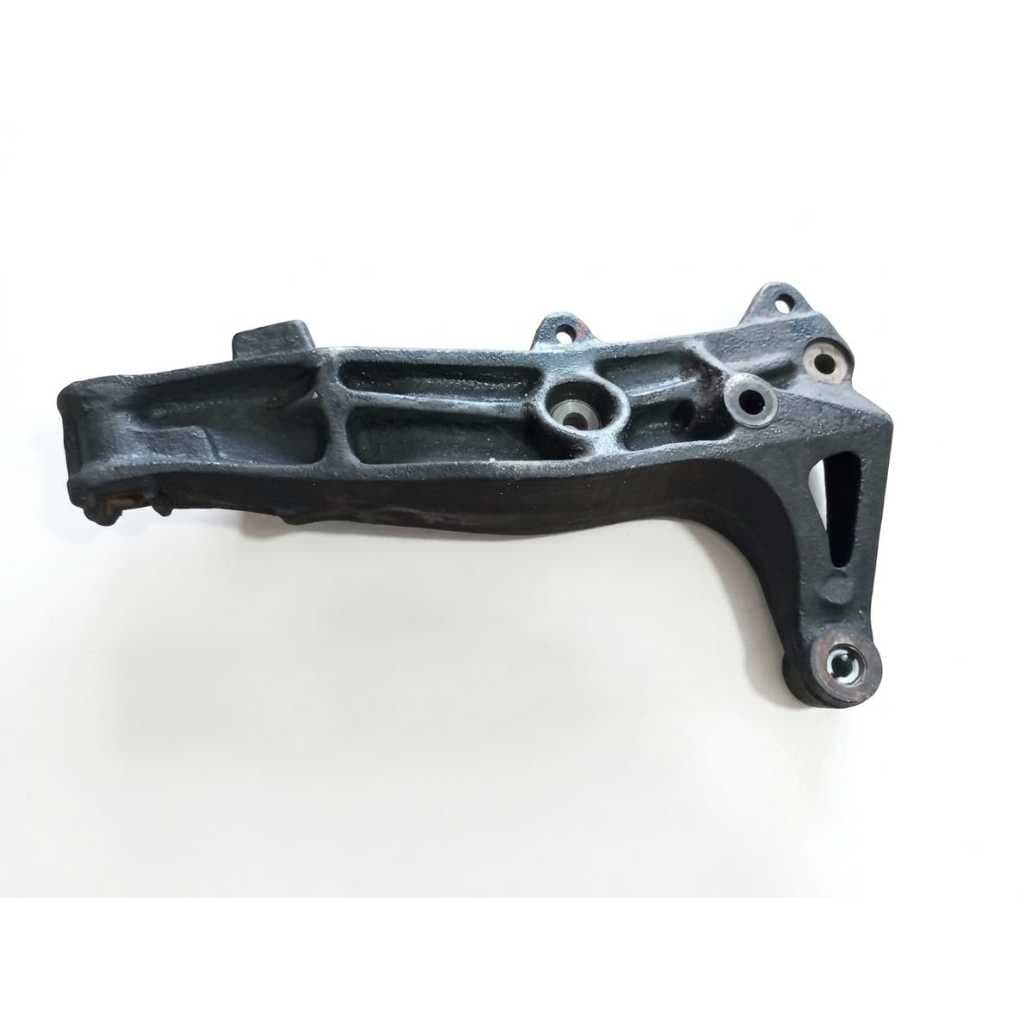Suporte Coxim do Motor Direito - Palio 2000 1.0 Fiasa Original (USADO) - 46470005/ 1.267