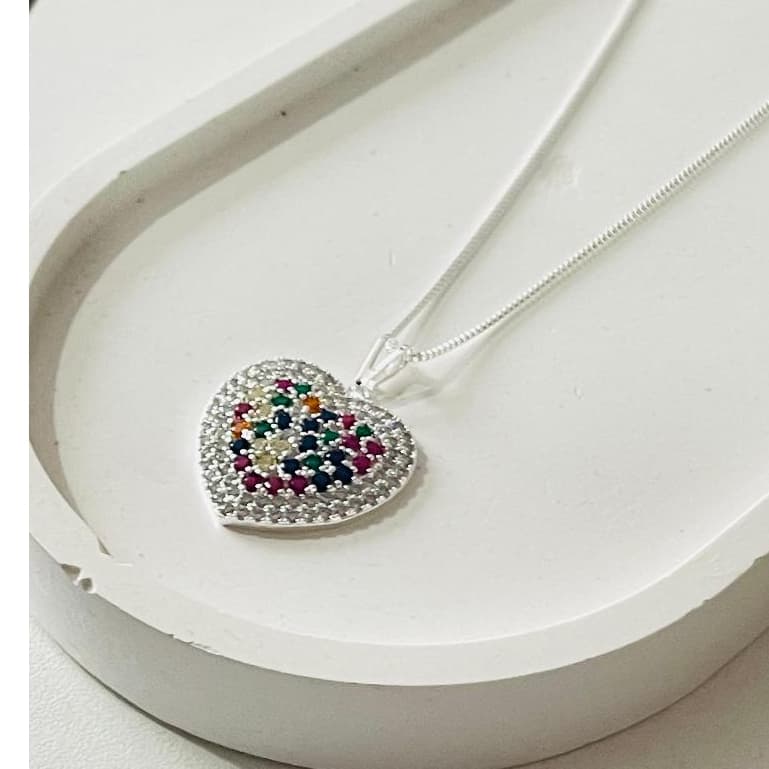 Colar Feminino Moderno  Pingente Coração Cravejado Zircônia Colorida Elegante Moda Feminina