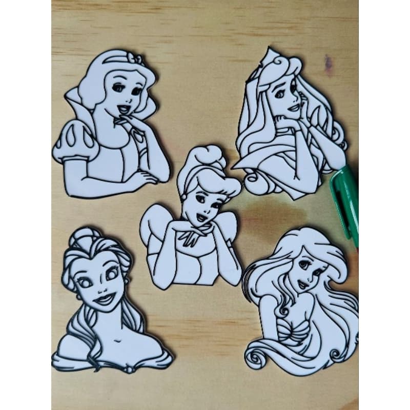 Plaquinhas de Colorir🎨 princesa/homem aranha/Mikey/frutas/hello kit.