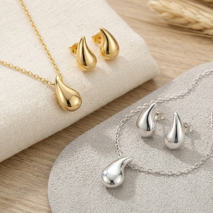 Conjunto Colar e Brinco Gota Virgula Feminino Folheado a Prata 925 e Ouro 18k