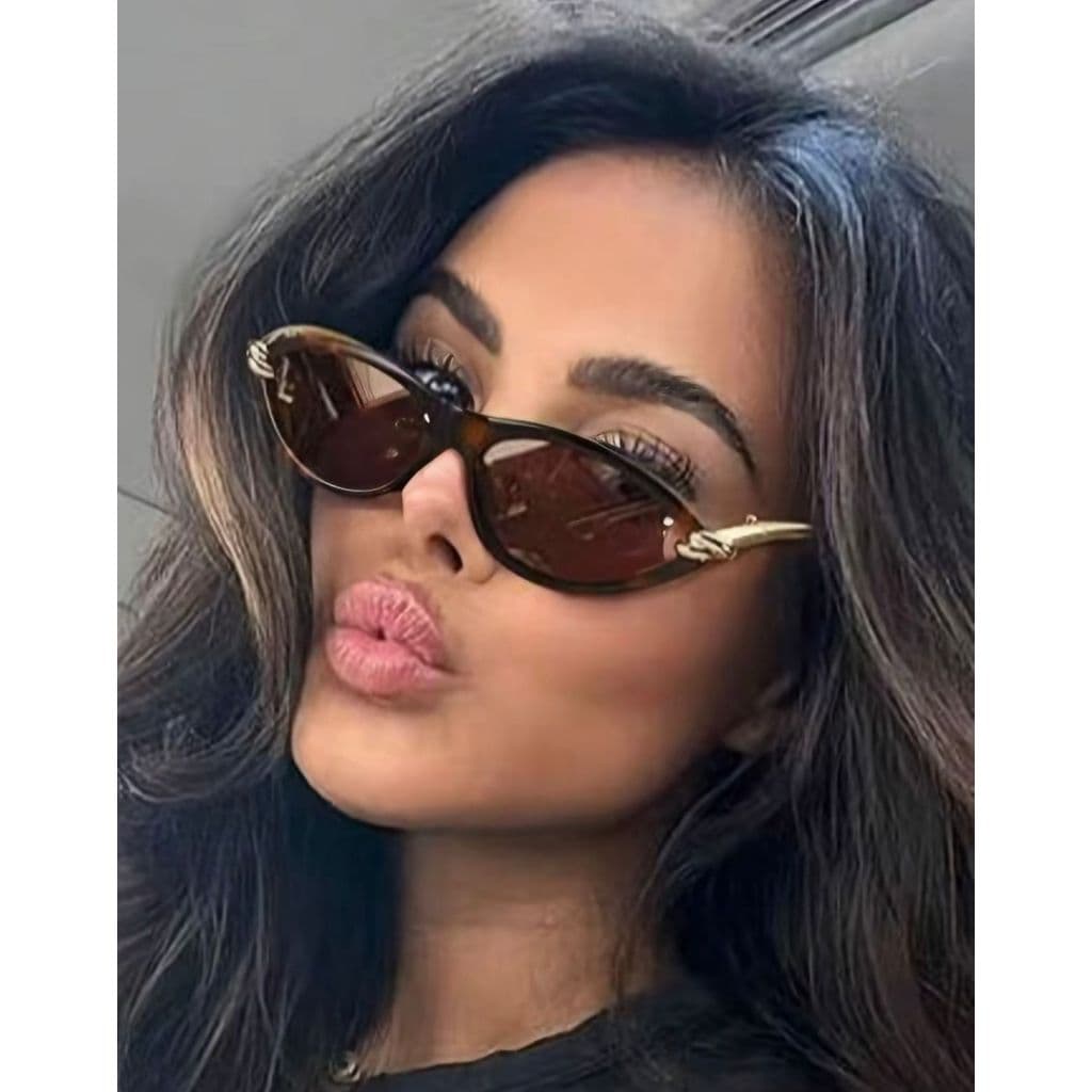 Oculos de Sol Oval de nó olho de gato 2026 internet celebridade influencer famosas novo modelo 2026 - Bella