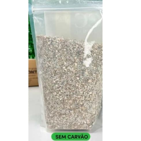Biotron CC Mineral Mix Sem Carvão para pássaros com pedrinhas em tamanho idea,1,5kg Passaro nobre