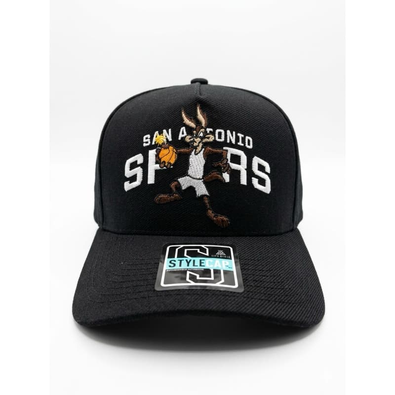 Boné Snapback ajustável bordado Spurs estilo Tunes Preto