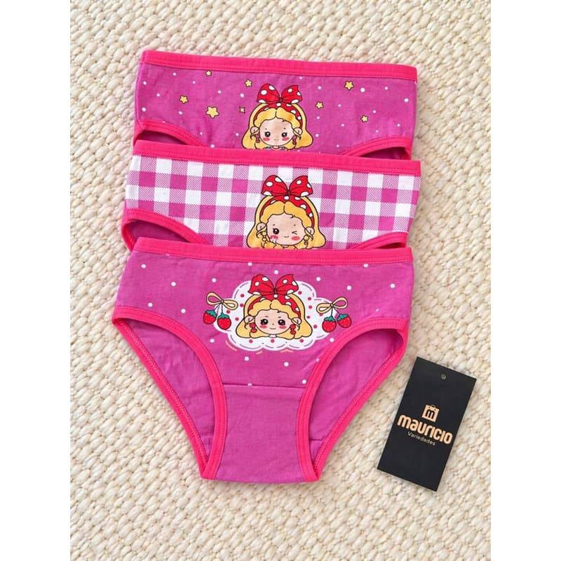 1 Calcinha infantil estampa boneca morangos