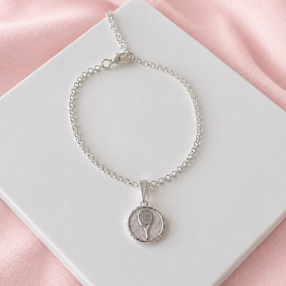 Pulseira Feminina Com Medalha Beach Tênis Banhada a Prata 925
