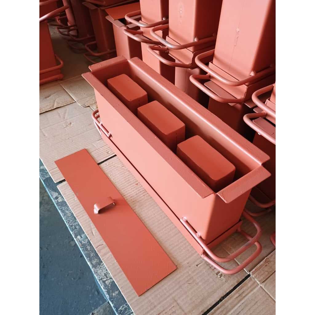 Forma Manual para Bloco de 10 (09x19x39)cm 3furos chapa 1,5mm