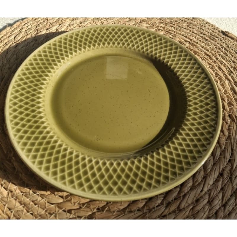 Prato sobremesa porcelana verde oliva