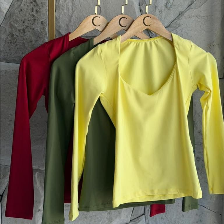 Blusa Citrine Manga Longa Decote Coração Veste 36 ao 40