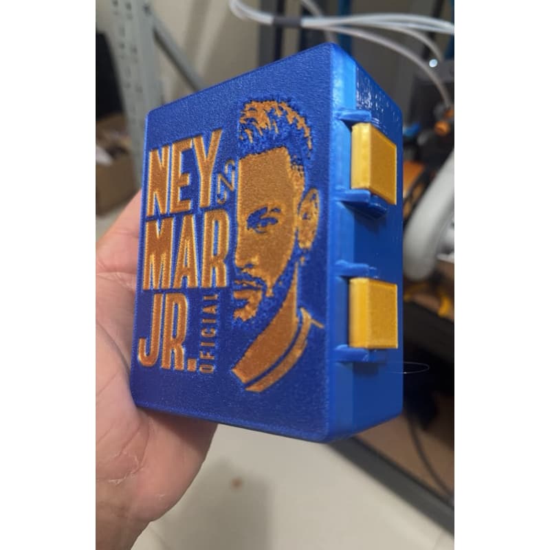 Caixa Porta Figurinhas 2 Divisórias Copa Do Mundo Neymar - 500 figurinhas + Brinde Chuteira Brasil
