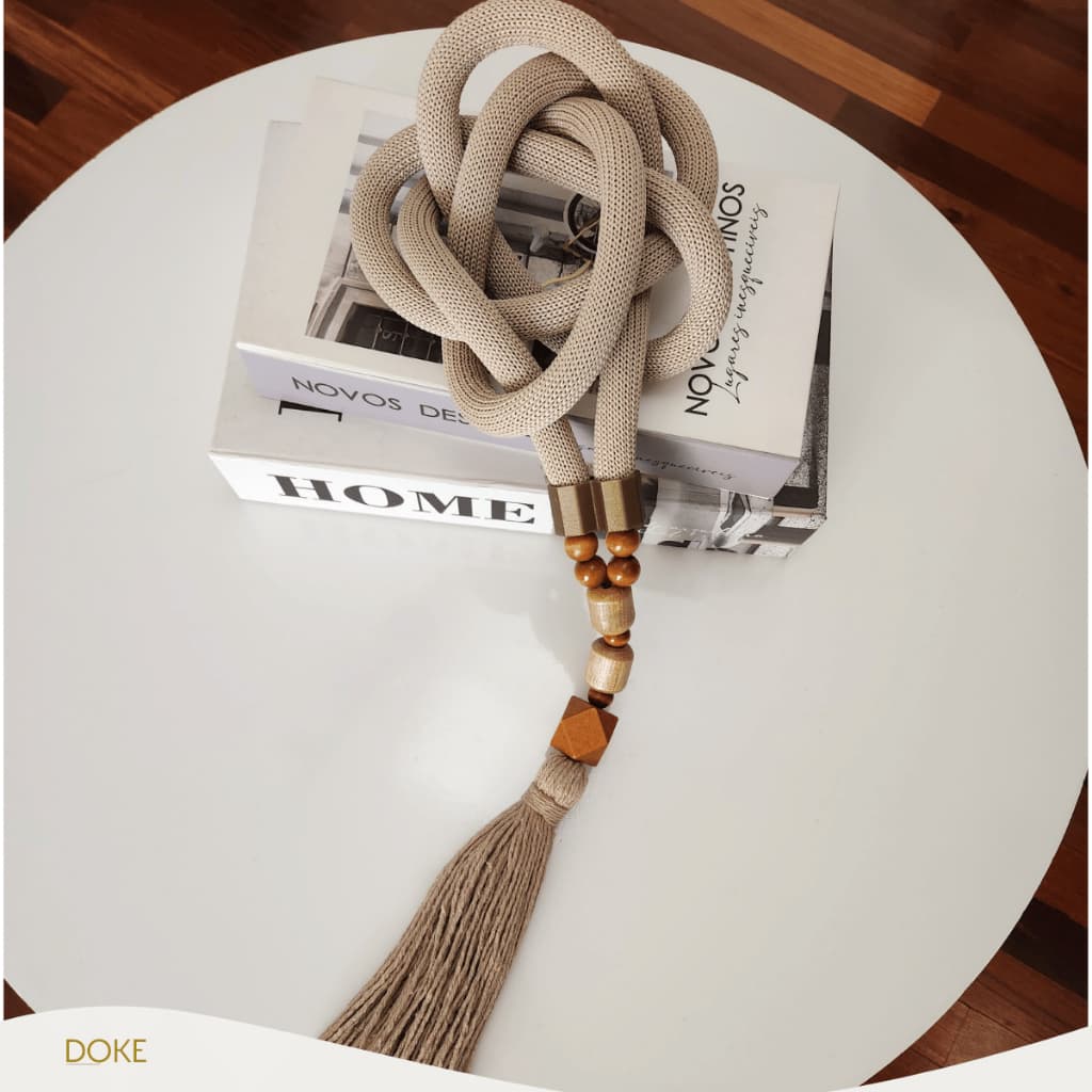 Colar de Mesa Decorativo 45cm Cordão Náutico e Madeira Moderno e Elegante Decorar Mesinhas