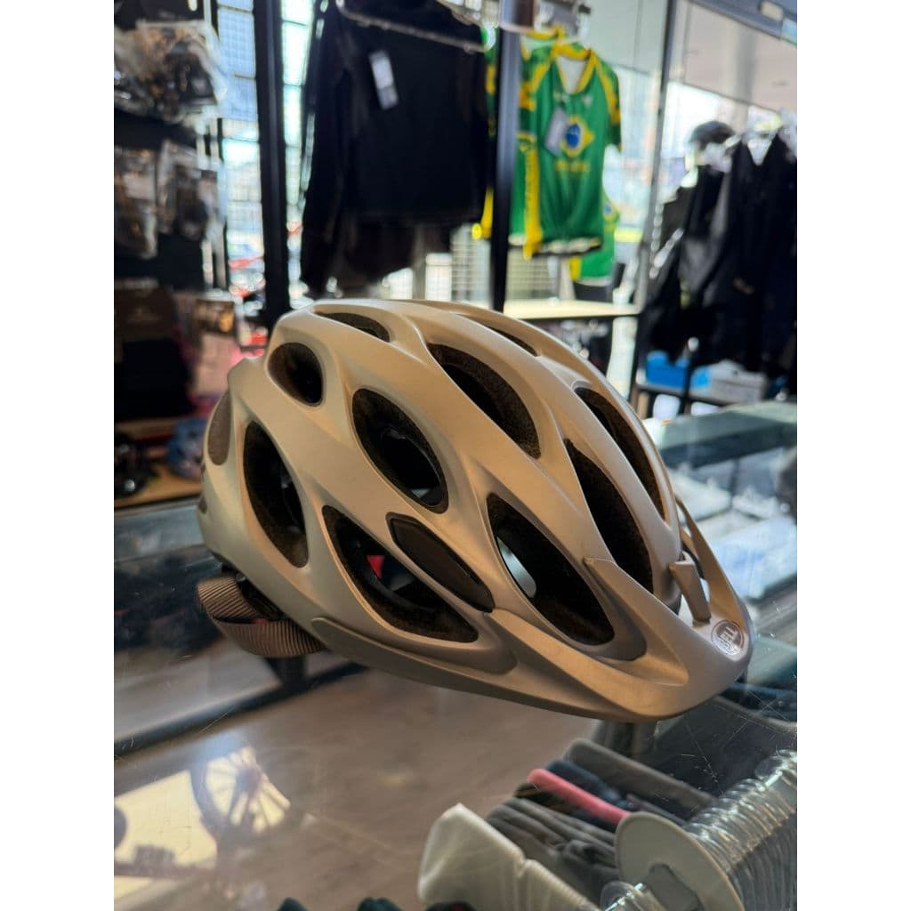 capacete bell tracker
