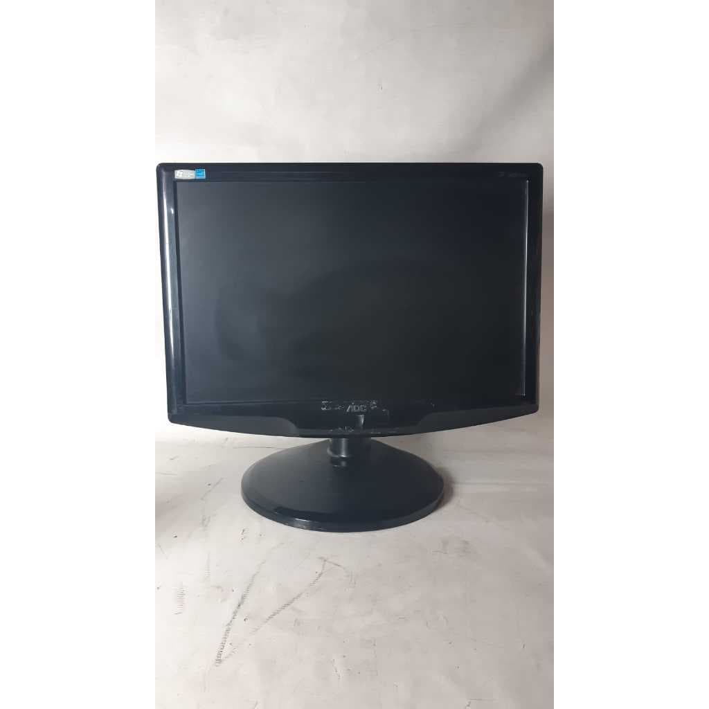 Monitor Aoc 19' 931FWZ - quadrado (usado)
