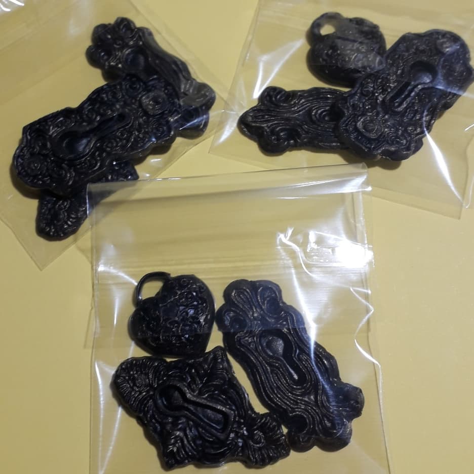 Peças em biscuit para auxílio no artesanato