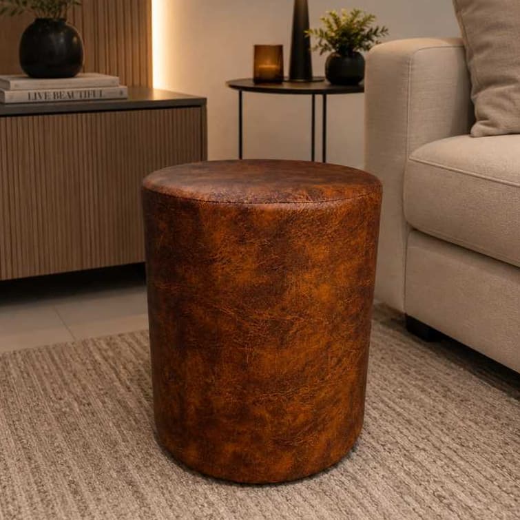 Puff Redondo Marrom Mesclado - Suporta ate 120kg Feito em Madeira Eucalipto Ideal Para Todos os Ambientes