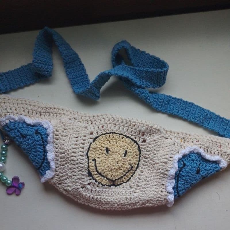 Pochete de Crochê com Zíper Feminina com Chaveiro Kit Completo