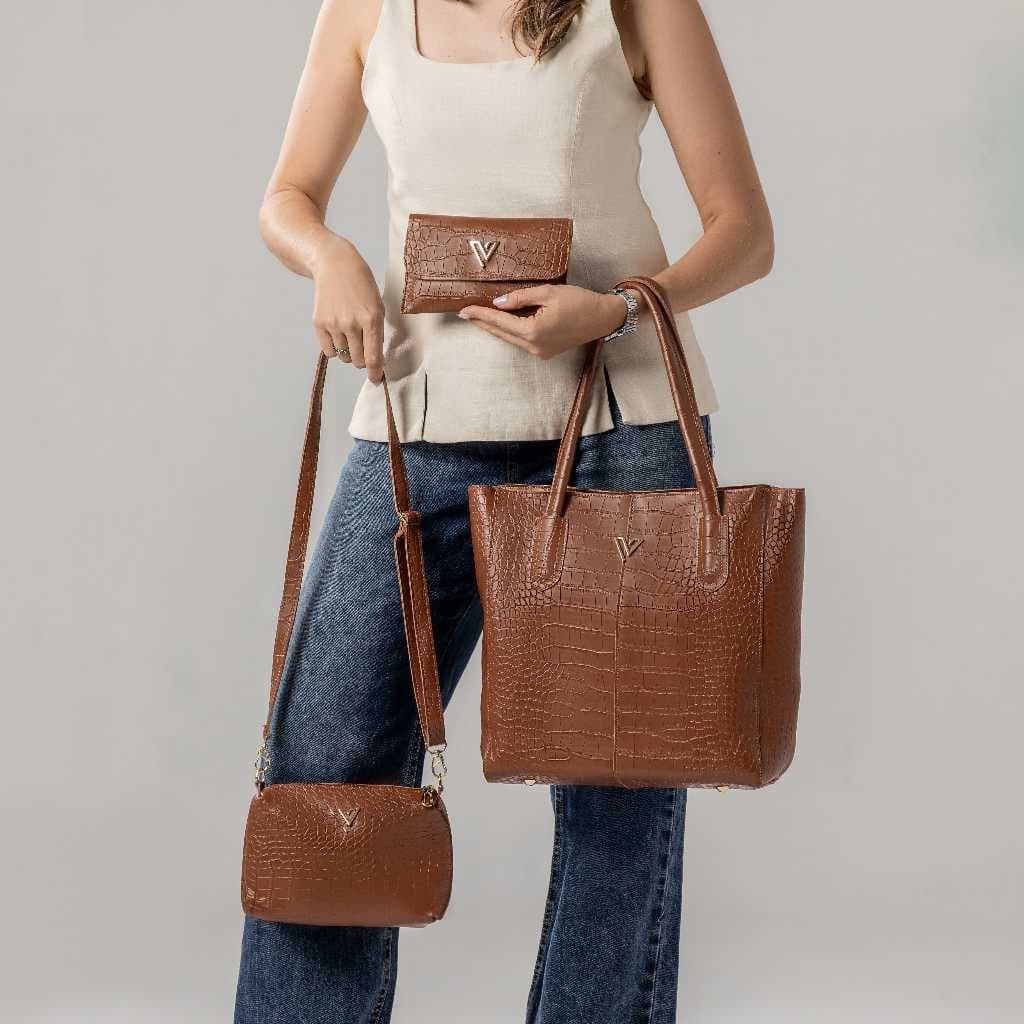 Kit 2 Bolsas Feminina Monique Sacola Transversal de Ombro Tiracolo + Carteira Lançamento Marrom