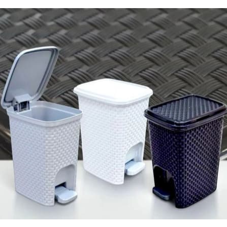 Lixeira Cesto Rattan 7 Litros com Tampa e Pedal – Banheiro, Cozinha, Escritório