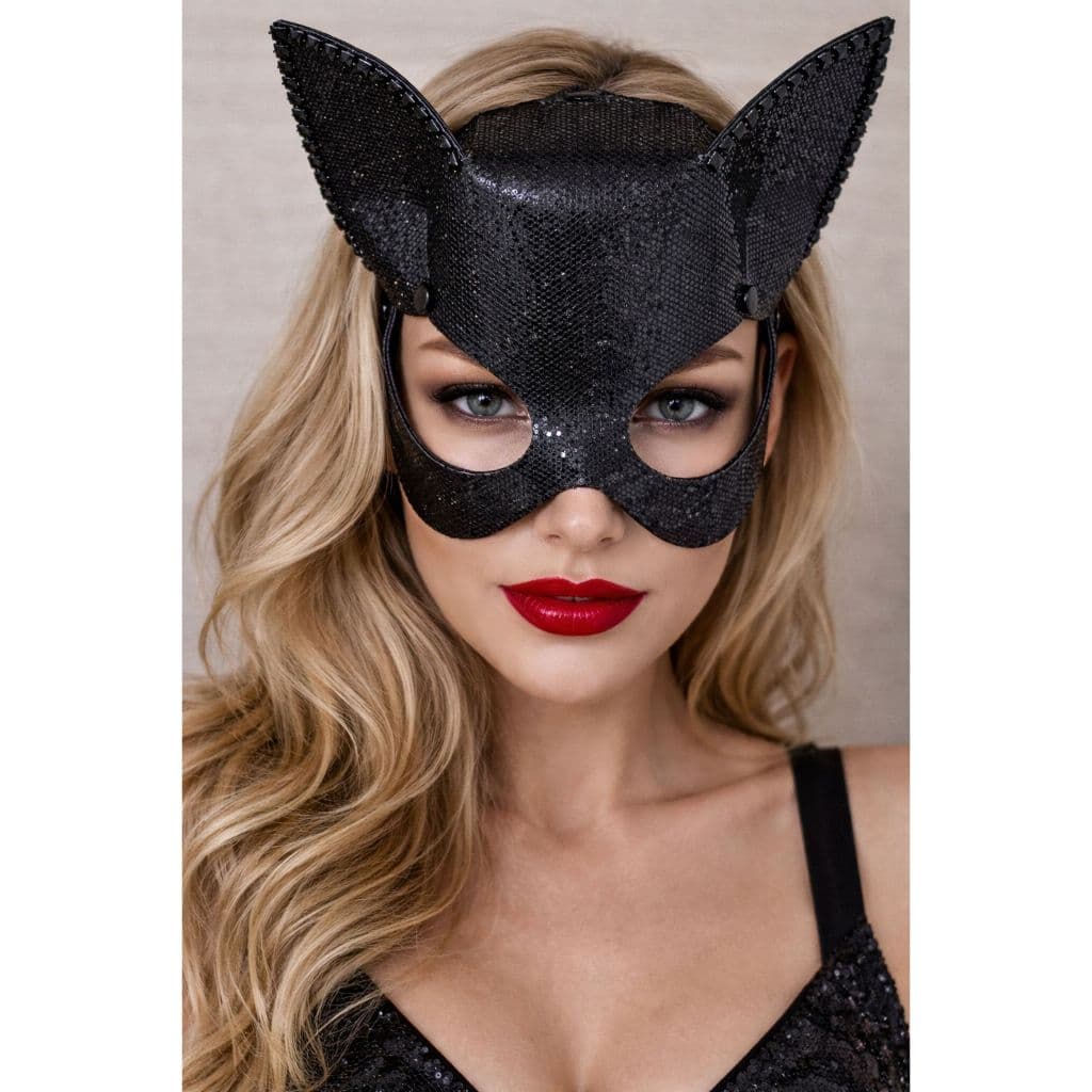 Máscara Mulher Gato Veludo com Strass Luxo Fantasia Cosplay