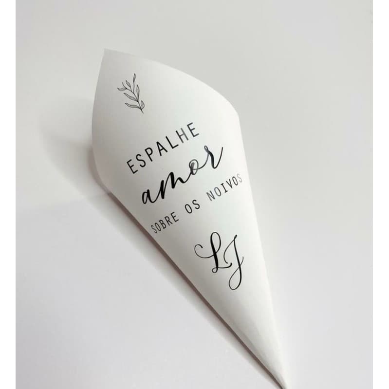 Cone de pétalas ou arroz para CASAMENTO Personalizado para um momento inesquecível