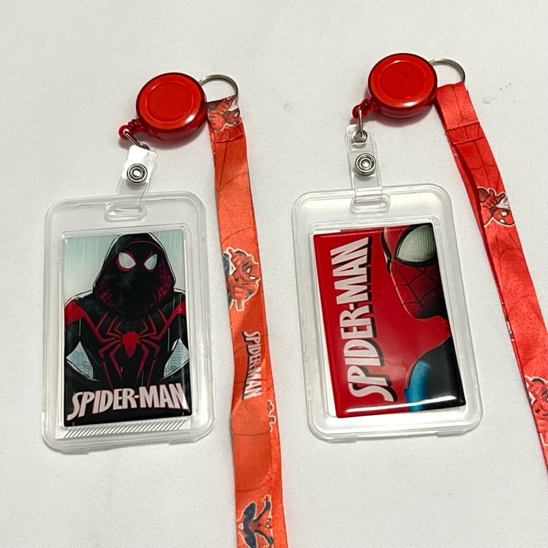 Porta-Crachá Infantil Homem Aranha - Kit com Cordão e Clip Retrátil | Identificador Vertical Escolar