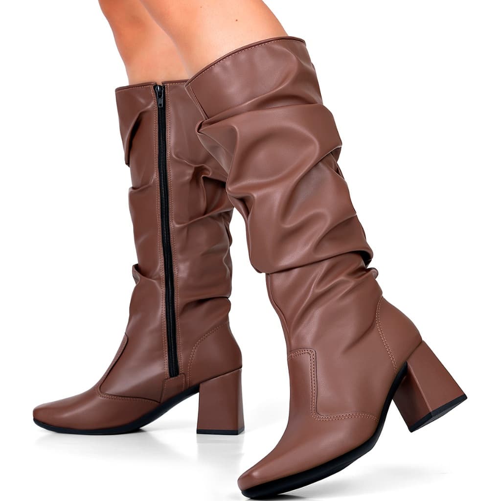 Bota Feminina Lumiss Cano Alto Enrugada Slouchy Salto Bloco Baixo Confortável Bico Quadrado