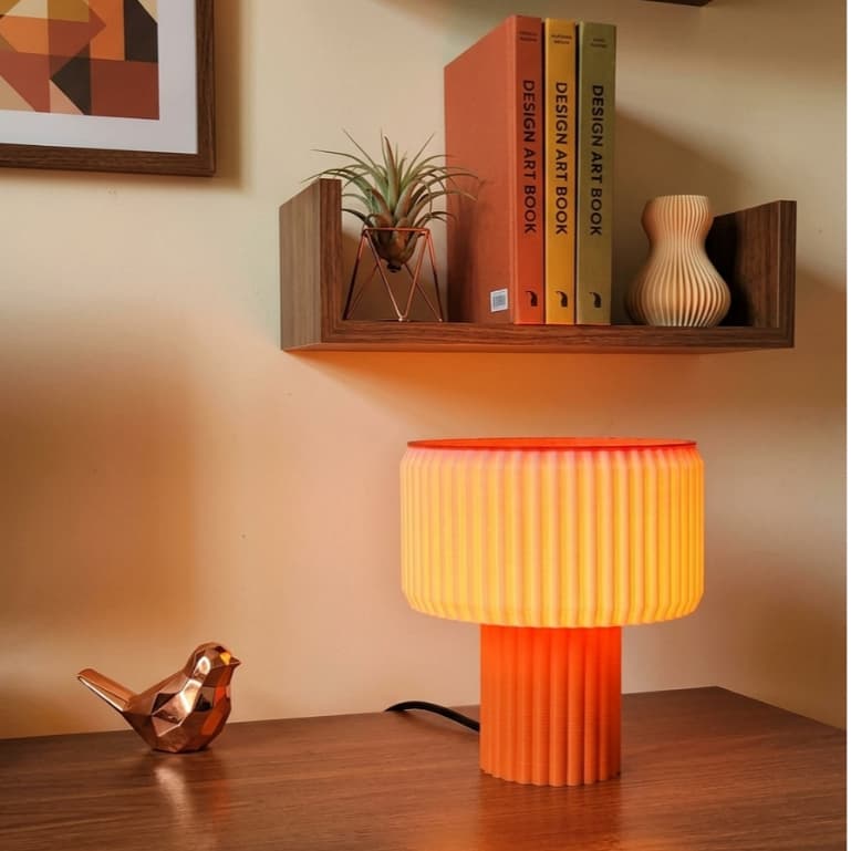 Luminária de Mesa LED 3D Moderna | Abajur Decorativo | Luz Aconchegante Bivolt | Lâmpada inclusa