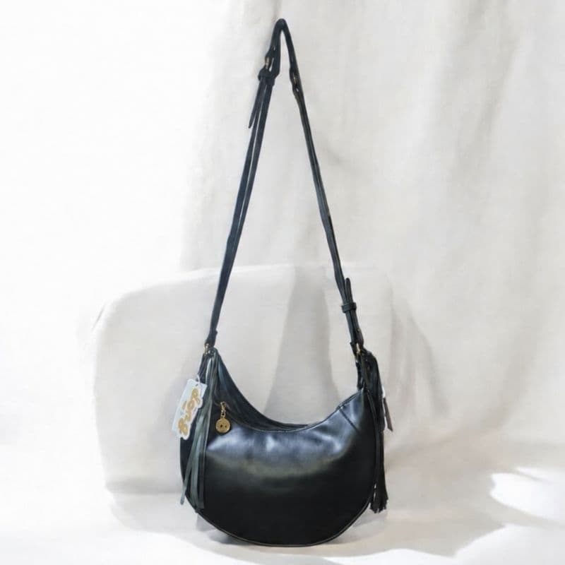 Bolsa Feminina Hobo Meia Lua com Franjas Removíveis de Ombro com Zíper Casual