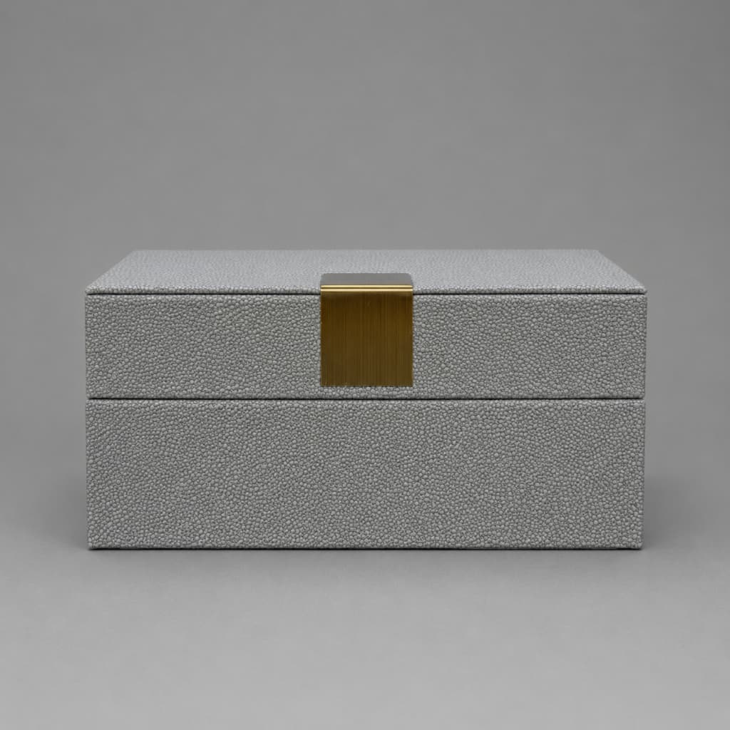 Caixa Decorativa Quadrada Texturizado Cinza Com Fecho Metálico Dourado 19x18x8cm