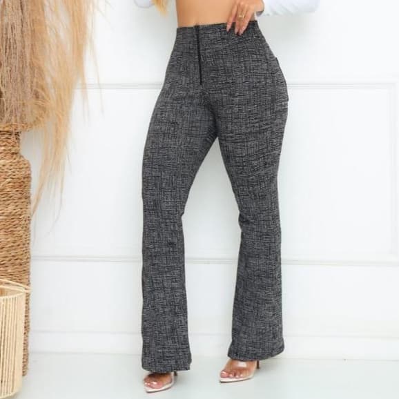 calça Flare jackar linho com de zíper cintura alta con muito elastano