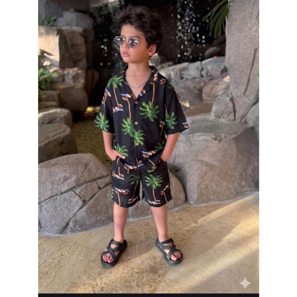 Conjunto de verão estilo mauricinho, perfeito para os dias quentes do verão