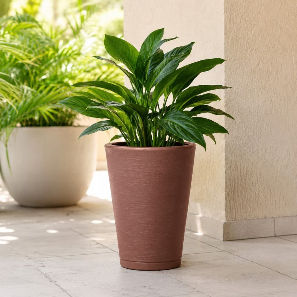 Vaso de Planta Decorativo Coluna Cone Redonda 39x29 P Escovada Textura com Prato em Polietileno