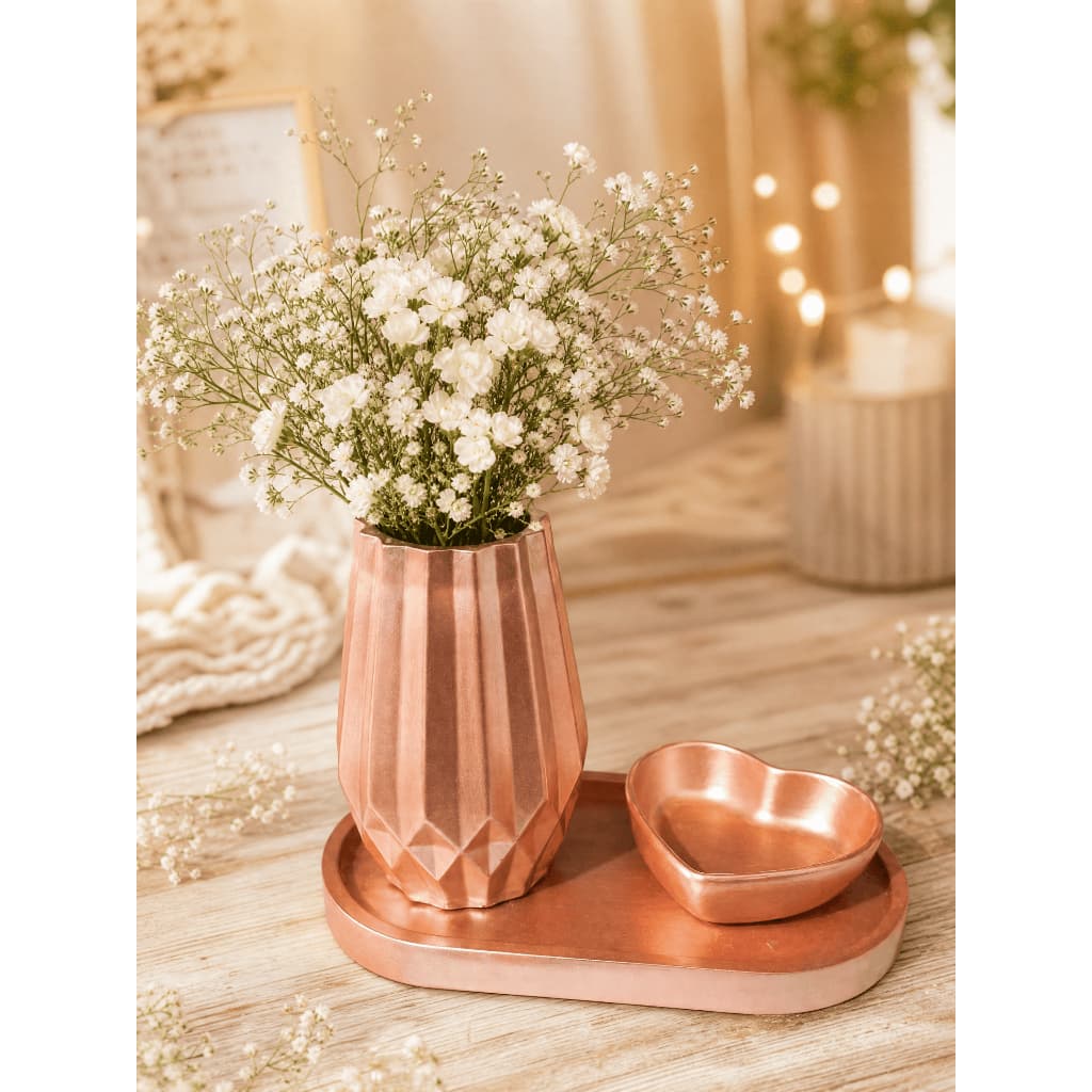 Kit Decorativo Rose Gold Vaso Bandeja e Coração em Gesso 3 Peças