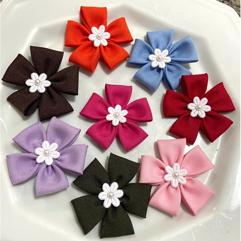 Aplique Flor de Tecido Feita à Mão, Florzinha de Fuxico para Aplicação em Artesanato, Acessórios de Cabelo, Pingentes