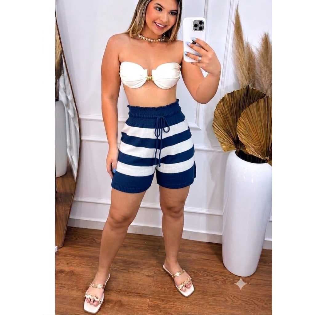 Short Listrado Feminino Cintura Alta de Tricot Tipo Alfaiataria com Bolso Roupa Feminina Moda Verão Elegante