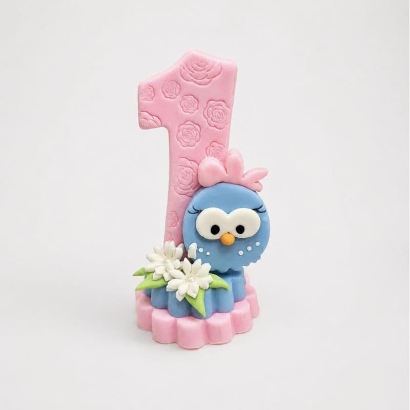 Vela Decorada Galinha Pintadinha Rosa em Biscuit para festa de aniversário infantil