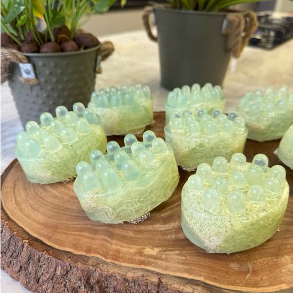 🩵 Sabonete Artesanal Aqua Marine | Massageador com Bucha Vegetal | Kit com 3 Unidades | 120g cada