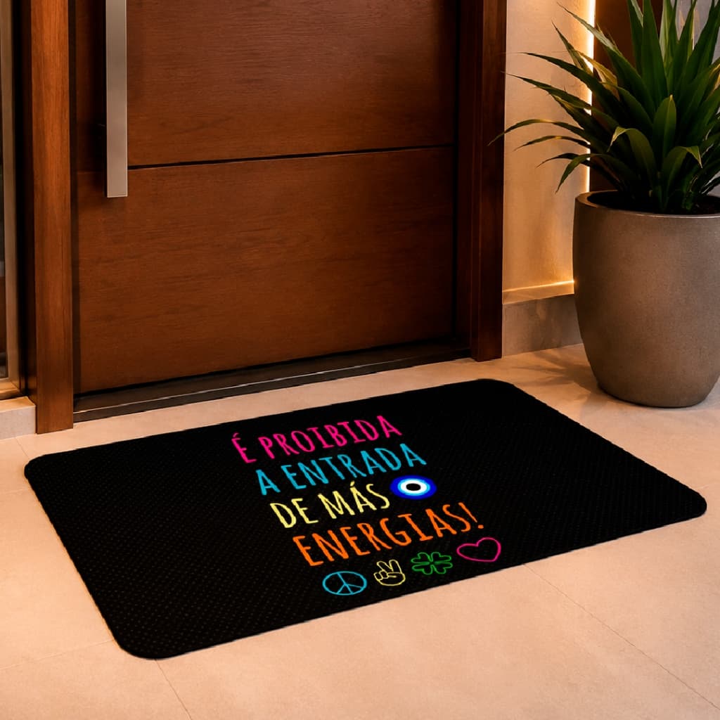 Tapete de Porta Entrada Decorativo 60X34 cm Energias Emborrachado Antiderrapante.