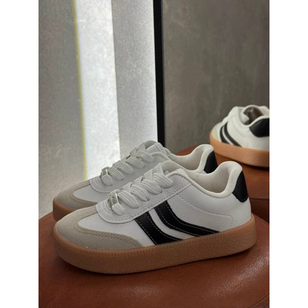 TÊNIS INFANTIL FEMININO MOLEKINHA MENINA CASUAL BRANCO COM PRETO SOLADO CARAMELO CONFORTÁVEL ESCOLAR
