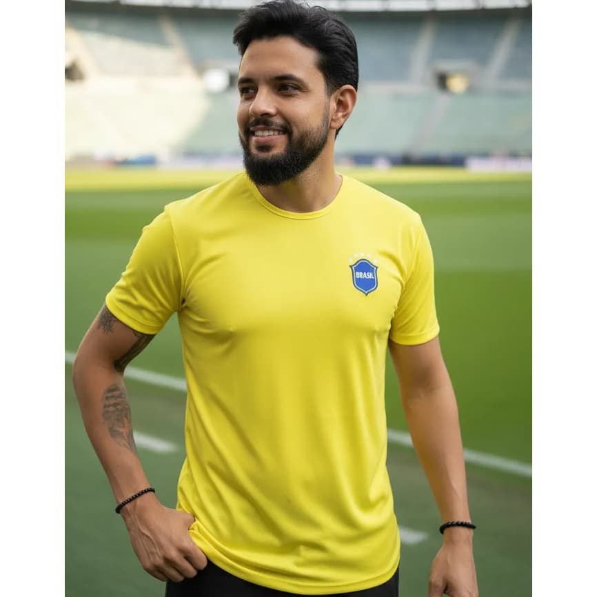 Camiseta DryFit Brasil Masculina Copa com Proteção UV - Amarela - Blusa Tecido Leve e Fresco
