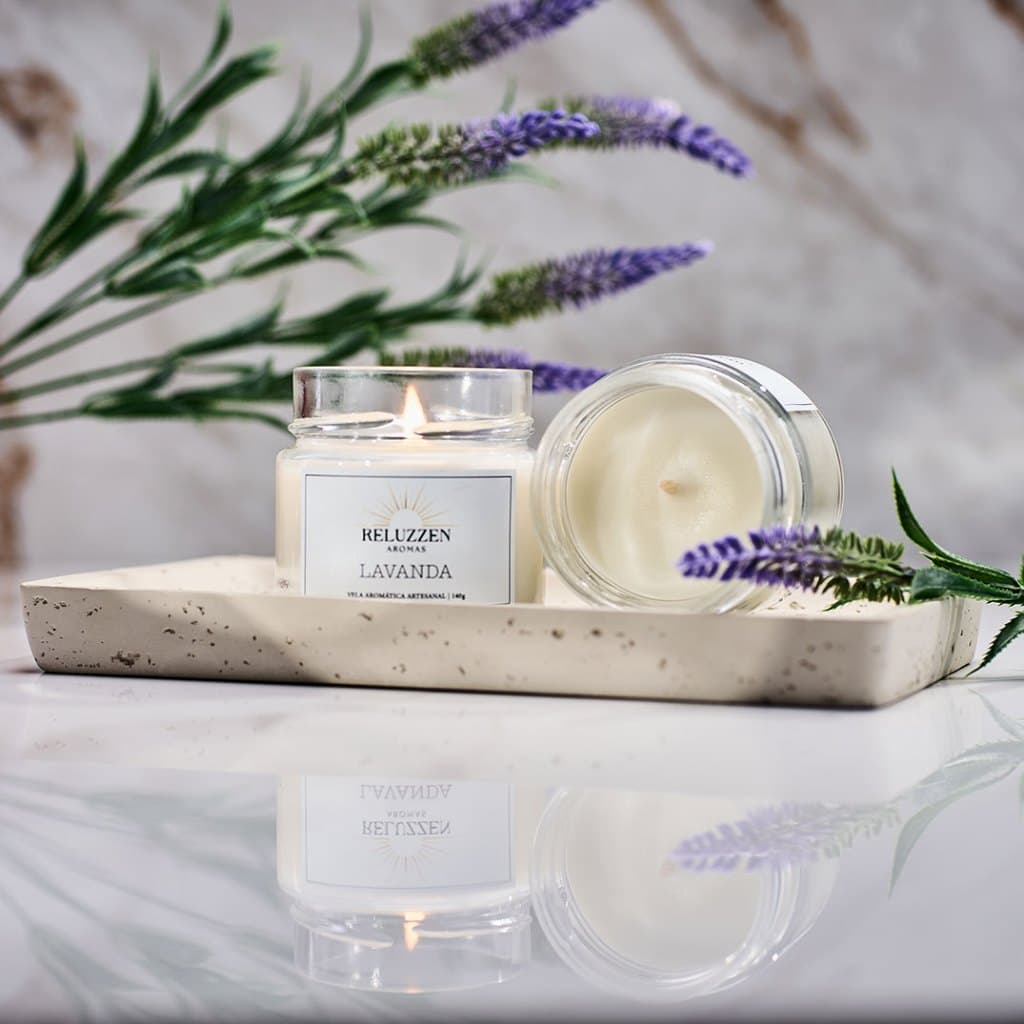 Vela Aromática Lavanda 140g Artesanal Perfumada Decorativa para Ambiente