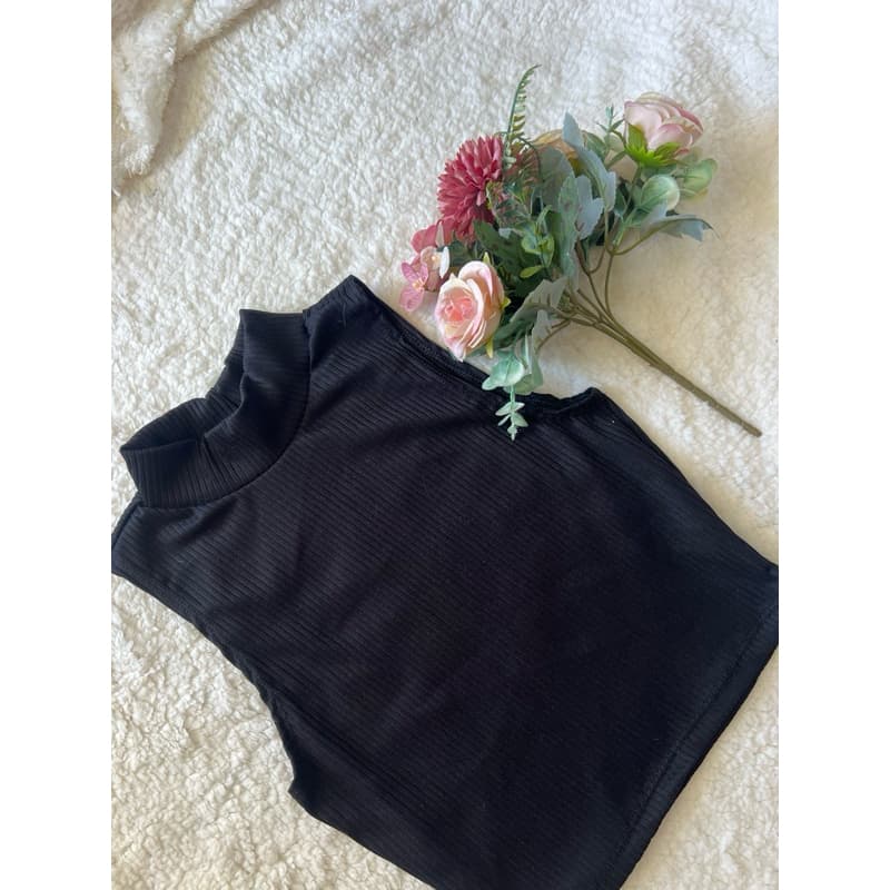 blusa regata gola alta feminina básica