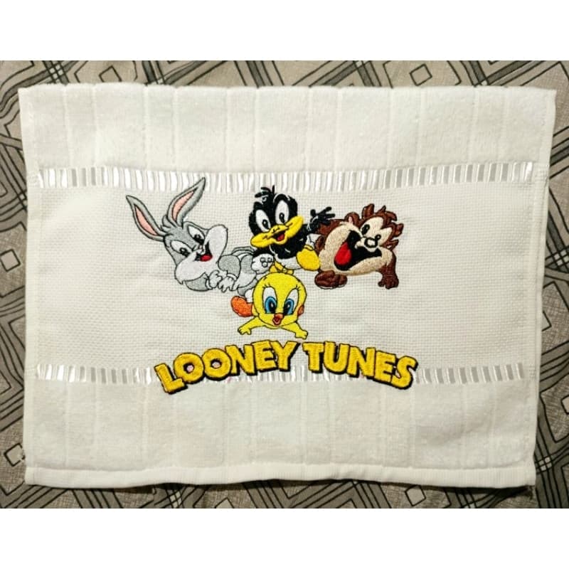 Toalhinha Escolar Lavabo Personalizada Bordada 30x45cm Lonney Tunes
